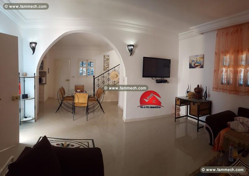 VILLA DE VACANCES À HOUMT SOUK - RÉF L093