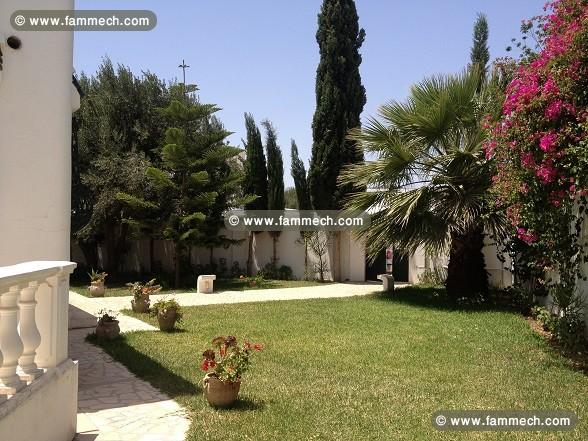 Villa DONIA - Zone Miramar               REF. L677