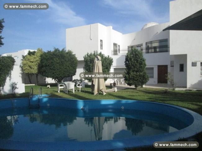 Villa en face hotel aziza 