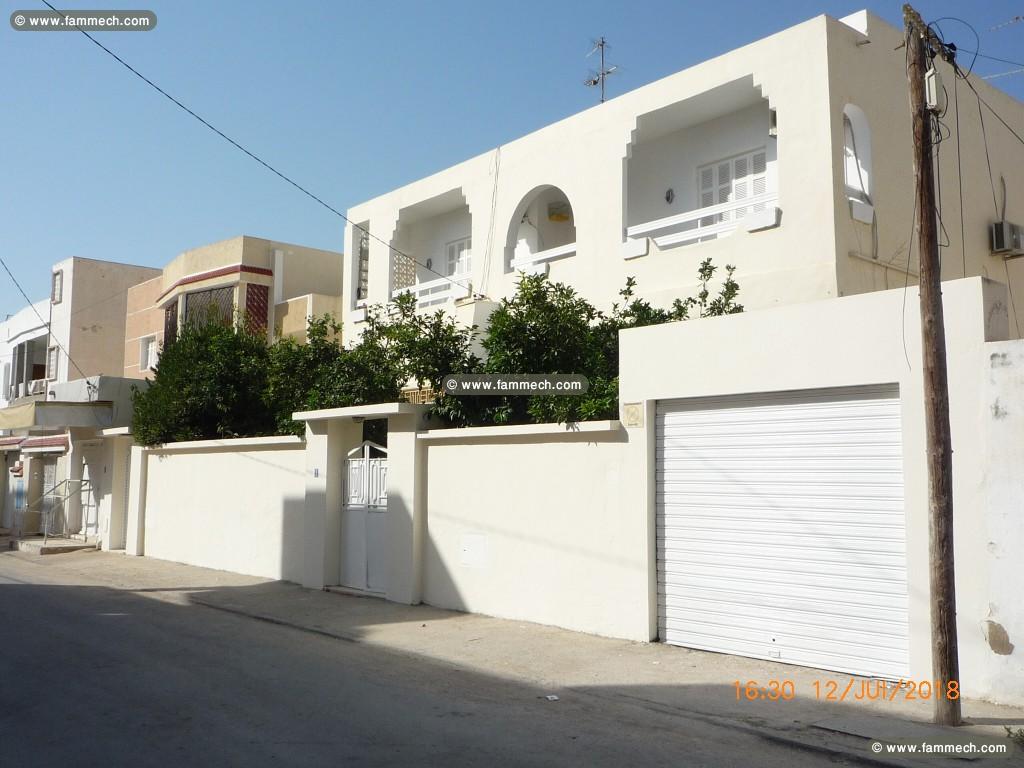 Villa et Etage à Khézama-est 