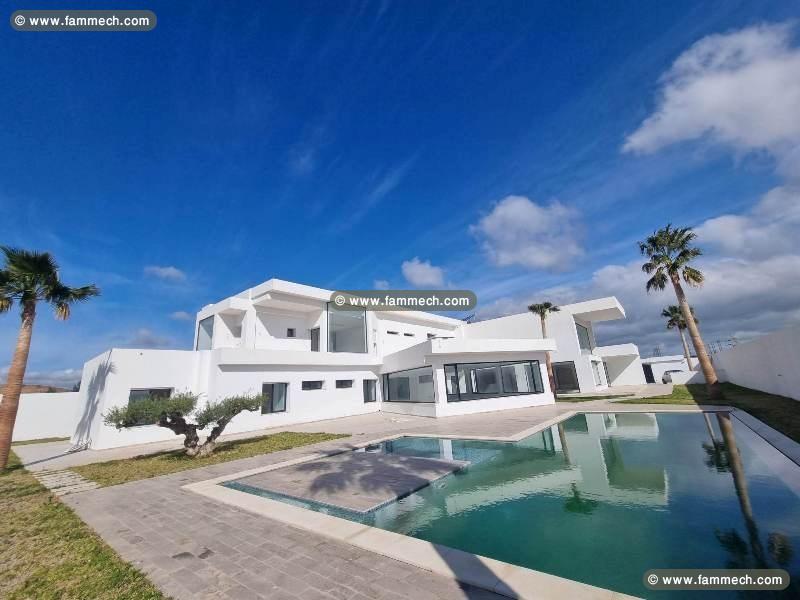 Villa grandisose (réf: v2639)
