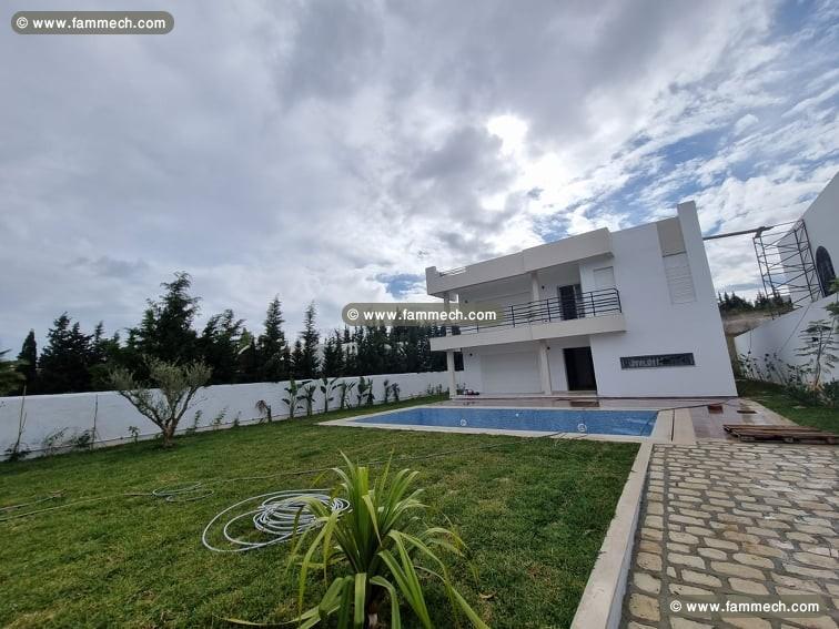 Villa HARBOUN (Réf: V2466)