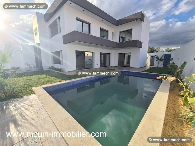 VILLA ILYNE El Bessbassia Hammamet Sud AV1950