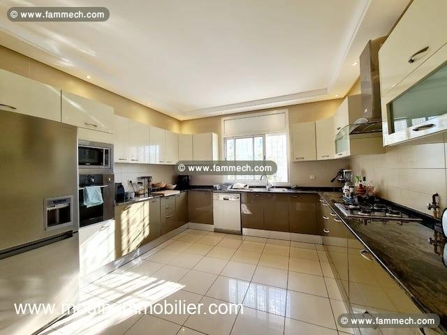 VILLA JUAN LES PINS a Yasmine Hammamet AV1676