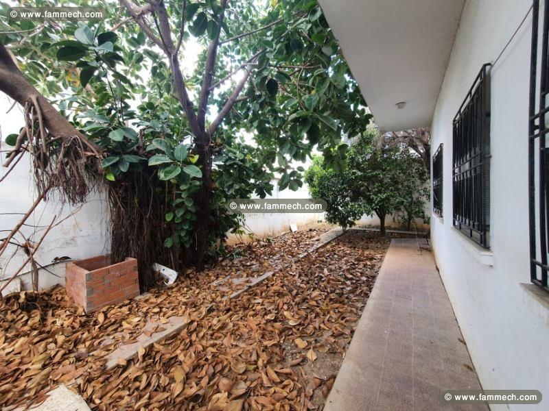 Villa menzah 5 (réf: v1335)