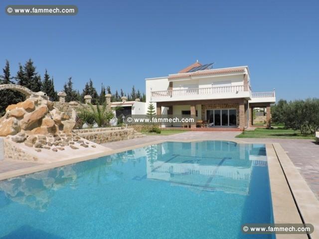 Villa Mystérieuse réf AV841 Birbouregba