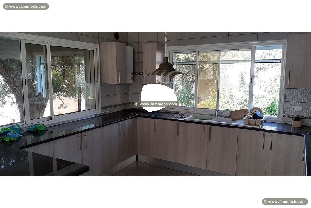 Villa Neuf 1767m2 pied dans l'eau Cap Zbib