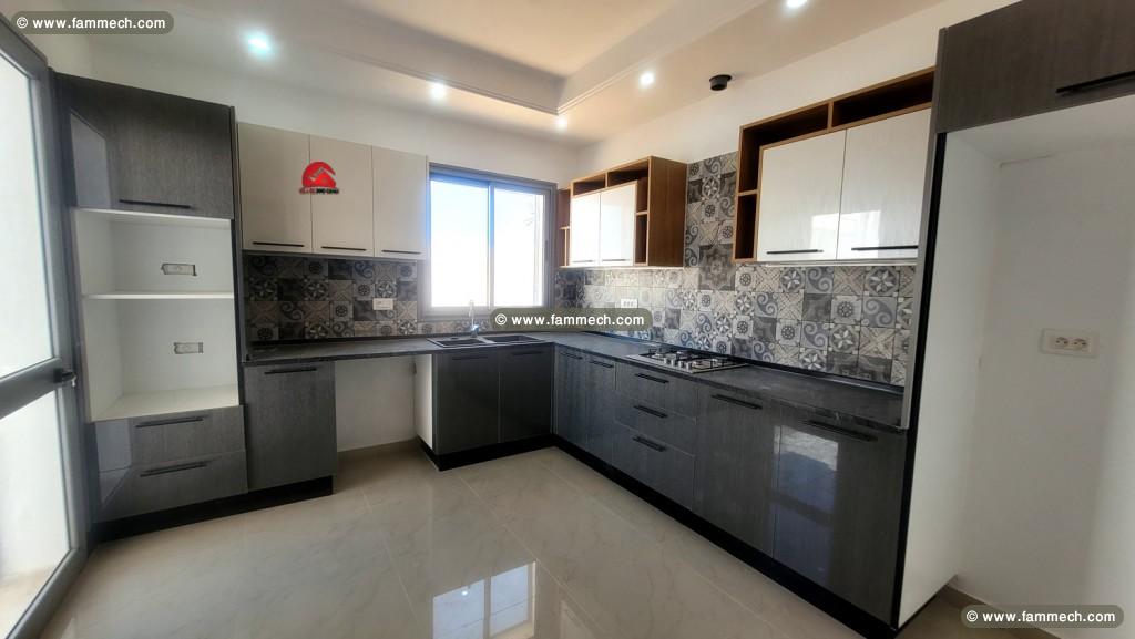 VILLA NEUVE AVEC PISCINE À HOUMT SOUK DJERBA