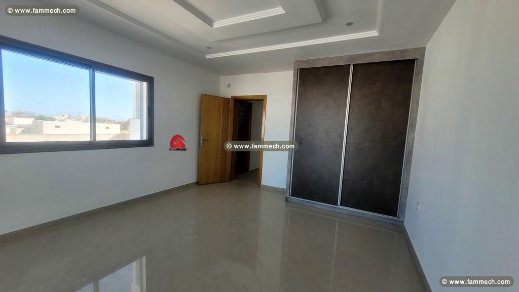 VILLA NEUVE AVEC PISCINE À HOUMT SOUK DJERBA