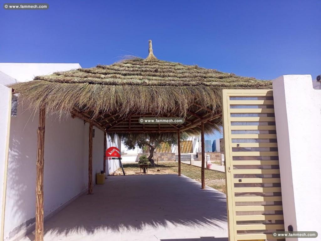 VILLA NEUVE POUR VACANCES À DJERBA - RÉF L624