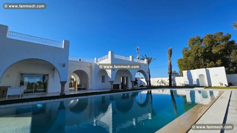 Villa paon (réf: l2977) :