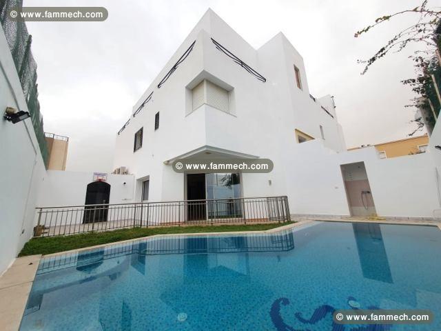 Villa ROSA(Réf: L2346)