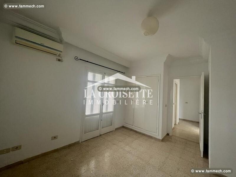 Villa S+3 à La Marsa MVL1385