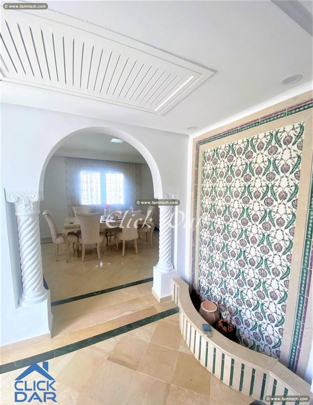 Villa S+3 avec piscine à Hammamet Nord