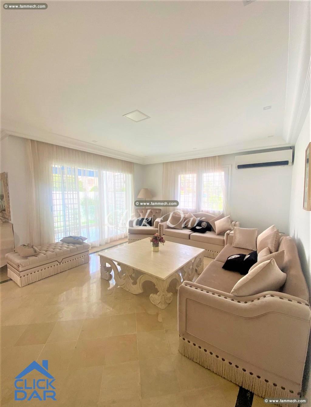 Villa S+3 avec piscine à Hammamet Nord