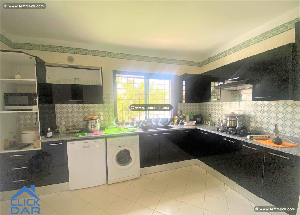 Villa S+3 avec piscine à Hammamet Nord