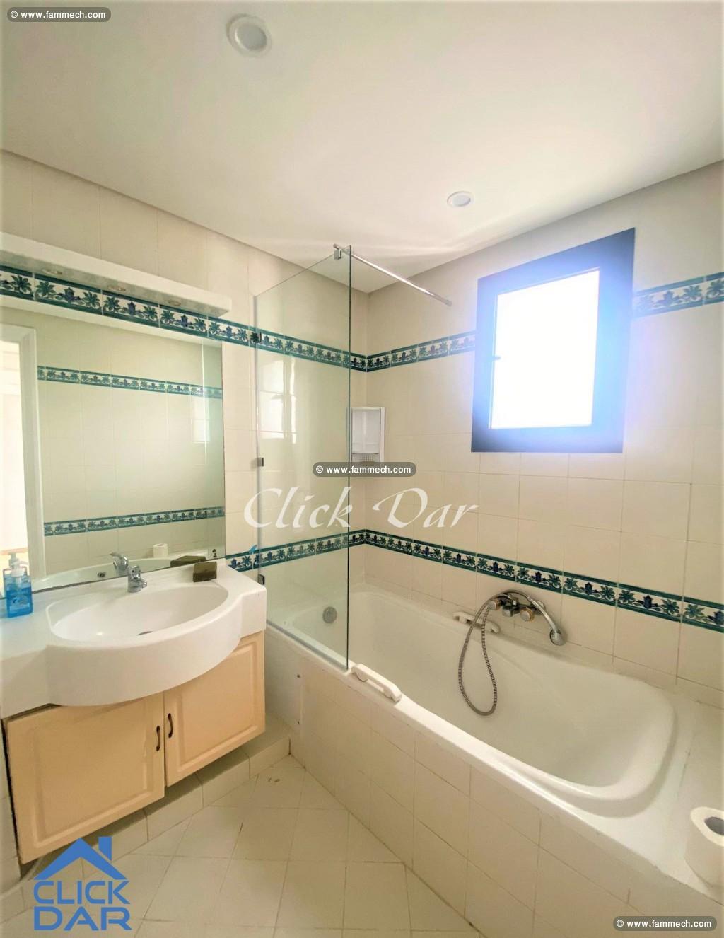 Villa S+3 avec piscine à Hammamet Nord