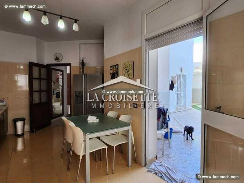 Villa S+3 avec piscine à La Marsa MVL1545