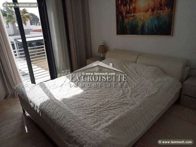 Villa S+3 avec piscine à La Soukra MVV0167