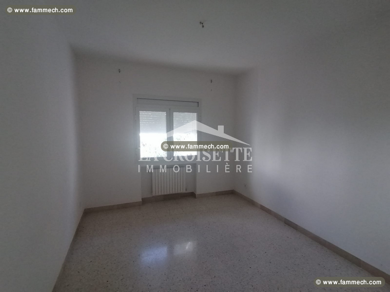 Villa S+4 à La Marsa  ZVL1509