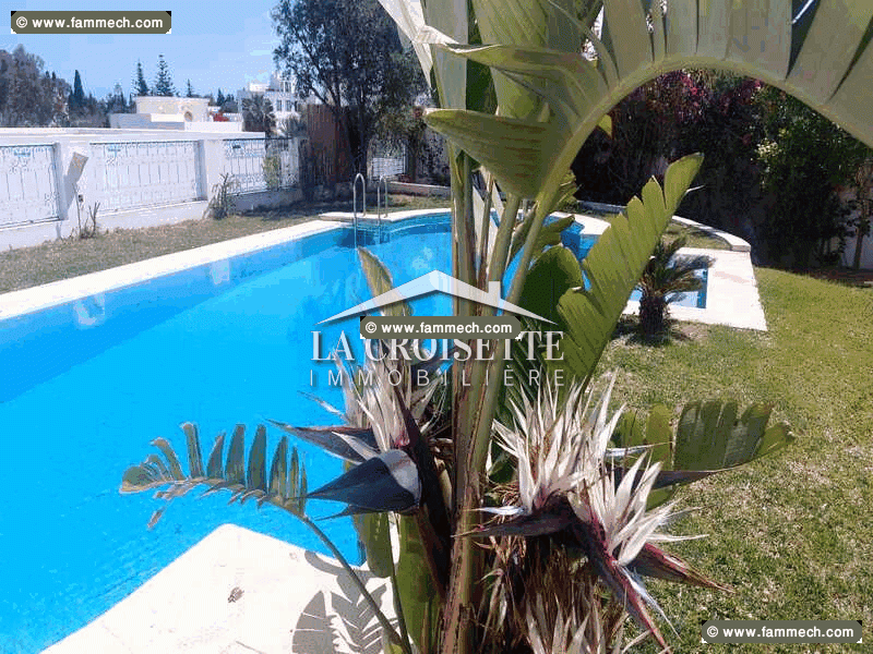 Villa S+4 avec piscine à Gammarth  MVL1104