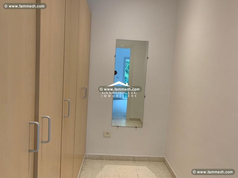 Villa S+5 à La Marsa  ZVL1541