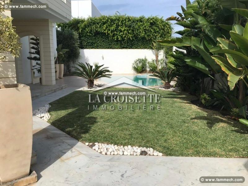 Villa S+5 avec piscine à Gammarth  MVL0013