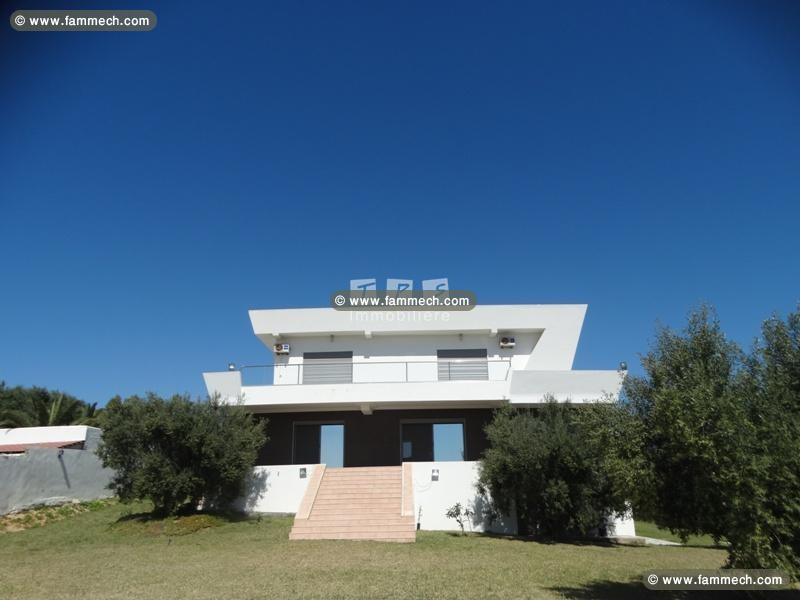 Villa SOMPTUEUSE V1098