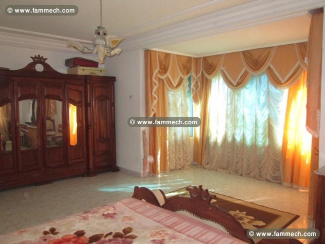 villa style américain à borj hfaidh à 10 min de Ha