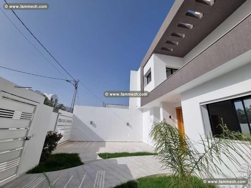 Villa touta (réf: v2559)