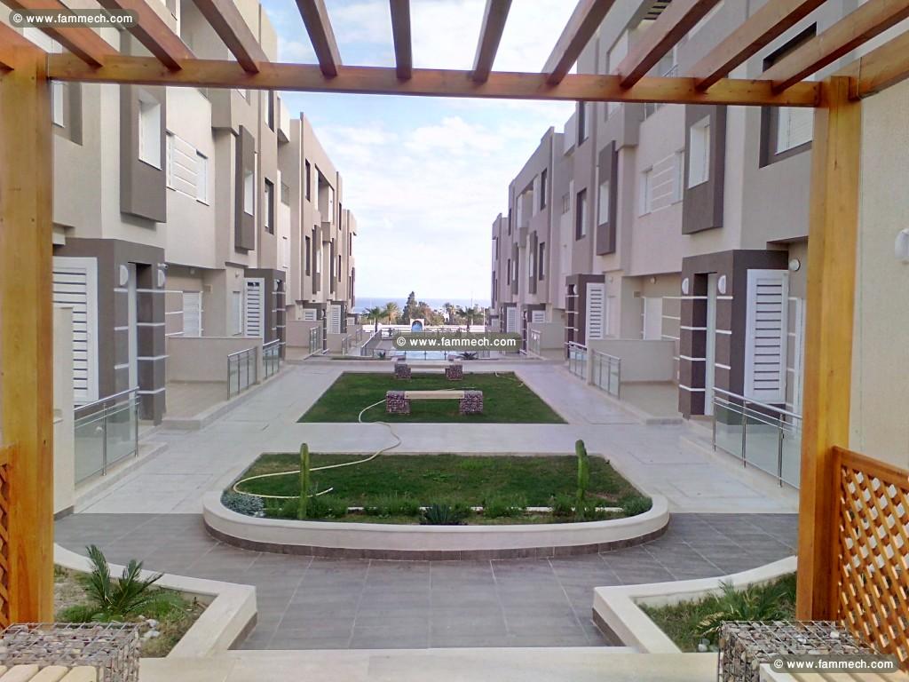 Villas à vendre « TILEL » - TRIPLEX haut standing