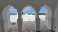  VILLA AVEC PISCINE À DJERBA MIDOUN  ZU - RÉF V683