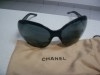 A VENDRE LUNETTE CHANEL D'ORIGINE, CHIC ET SPORT. 