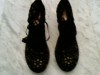 A vendre: 2 paires de chaussures à talons compensé