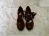 A vendre: 2 paires de chaussures à talons compensé