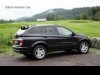 FEMME VEND SA VOITURE KYRON NEUVE