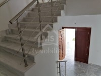 Charmante villa avec piscine à vendre à Hammamet 
