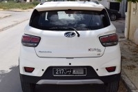 Mahindra KUV100 K8 Tout option