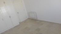 A louer un appartement S+3 Hts 156M