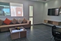 A vendre 2 appartements+ une maison haut-standing 