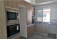 A vendre 2 appartements+ une maison haut-standing 