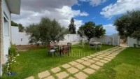 A vendre à Hammamet Sud une villa de luxe 51355351