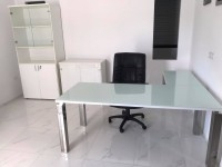 A VENDRE MOBILIER DE BUREAU