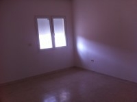 a vendre un appartement