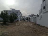 à vendre un terrain 318m² à HAMMAMET NORD 51333131
