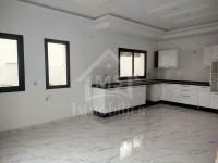 à vendre une belle villa à HAMMAMET 51333131