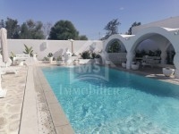 à vendre une Magnifique Villa à HAMMAMET SUD
