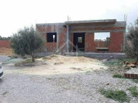 à vendre une Maison inachevée à HAMMAMET SUD 