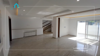 A vendre une Triplex S3 à Hammamet