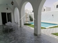 à vendre une VILLA à HAMMAMET CENTRE 51333131